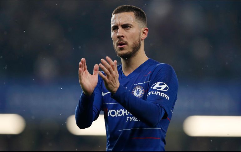 Hazard, en declaraciones a Sky Sports negó cualquier movimiento y dijo estar centrado en el Chelsea y en meterse en Liga de Campeones y ganar la Liga Europa. AP / A. Grant