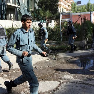 Talibanes matan a 20 soldados en Afganistán