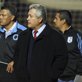 Vucetich espera que lucha con Chivas por no descender sea justa