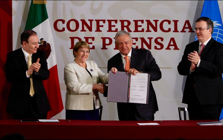 El Gobierno de México y la alta Comisionada de la ONU para los Derechos Humanos, Michelle Bachelet firmaron un acuerdo para que el organismo internacional brinde asesoría en la materia para la formación y operación de la Guardia Nacional. NOTIMEX/J. Lira