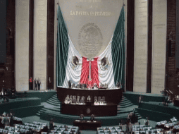 El dictamen obtuvo 268 votos a favor, 9 abstenciones y 143 en contra, principalmente de todos los partidos de oposición. TWITTER / @Mx_Diputados