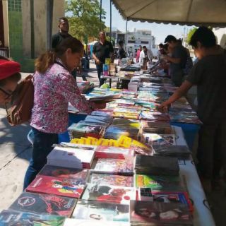 Rinden homenaje a Fernando del Paso 