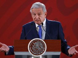 López Obrador aseguró que el próximo lunes dará a conocer la lista de quién es quién en el precio de la gasolina. NTX / F. Estrada