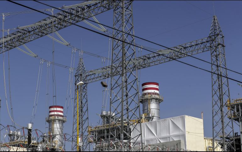 La CFE dice que la capacidad instalada es mayor a la demanda de electricidad en la región. NTX/ARCHVIVO