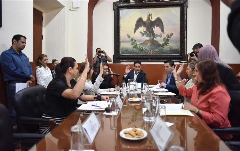 Declaran que cada una de las administraciones municipales definirá el monto y términos de los descuentos que ofrezca. ESPECIAL