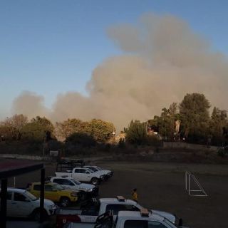 Combaten 154 brigadistas incendio dentro del Bosque La Primavera