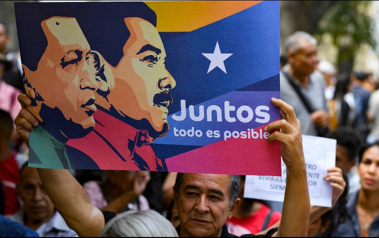 Pese a las sanciones, Maduro se aferra al poder con ayuda de Rusia, China y Cuba. AFP/Y. Cortez