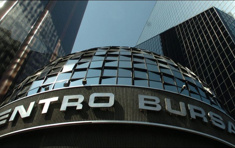 Las emisoras que contribuyeron a la ganancia de la BMV fueron Grupo Financiero Banorte y Grupo México. EFE/ARCHIVO