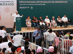 El tabasqueño aseveró que ya no habrá más rechazo a los egresados de las escuelas normales. NTX/F. Estrada