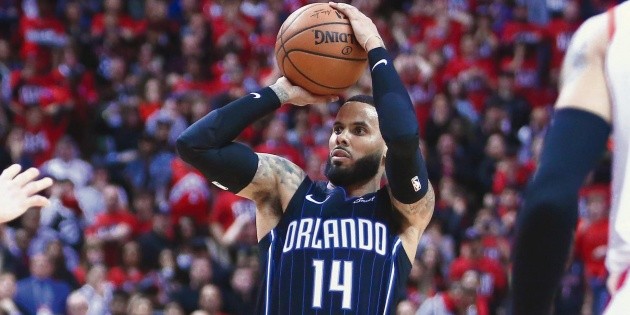 El Magic sorprende a los Raptors