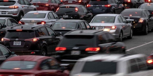 Diputado de Morena defiende cobro federal de tenencia