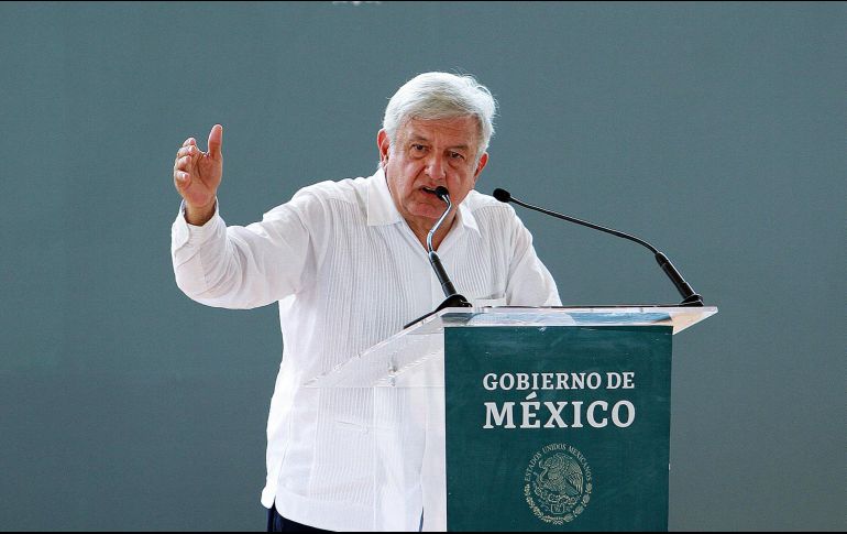 López Obrador estuvo en Champotón para la entrega de tarjetas a beneficiarios de programas federales. NTX/F. Estrada