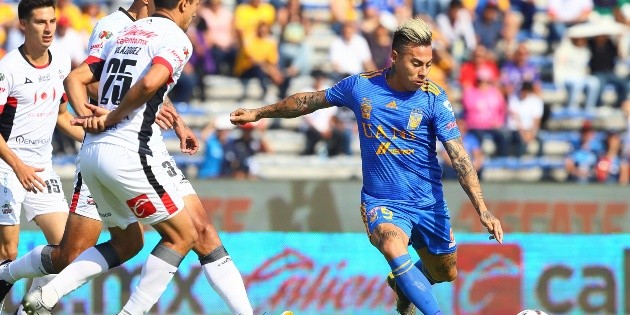 Tigres golea a Lobos y asegura Liguilla