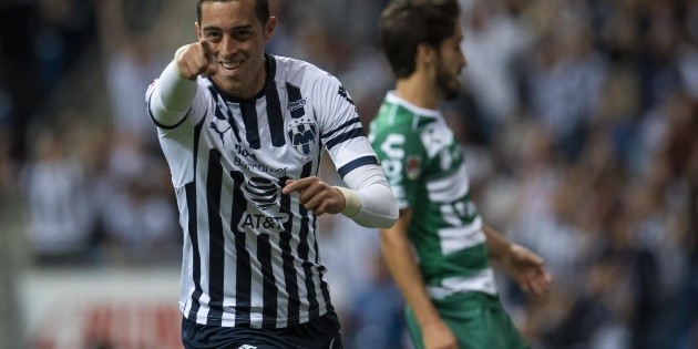 Rayados se impone a Santos
