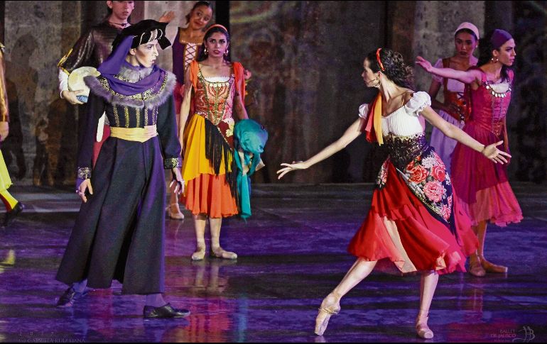 Es el tercer año consecutivo que el Ballet de Jalisco presenta “El Jorobado de nuestra Señora de París”. CORTESÍA