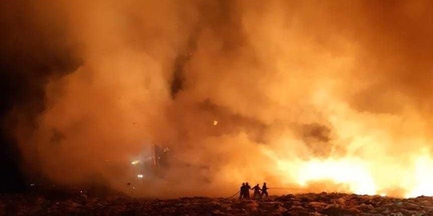Prev&eacute;n que incendio en vertedero en Tonal&aacute; dure hasta dos d&iacute;as