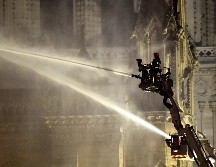 El incendio de Notre Dame fue un evento que generó gran cantidad de contenido en vivo como el atentado. ARCHIVO / EFE