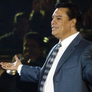 Juan Gabriel no está vivo: Pablo Aguilera