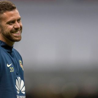 Miguel Herrera acepta que Ménez está molesto por poca actividad