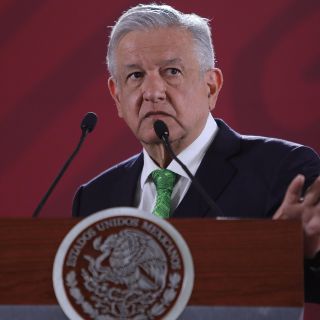 Analizarán posibilidad de dar tiempo en radio y televisión a iglesias