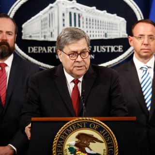 Abogados de Trump revisaron informe Mueller antes de su publicación