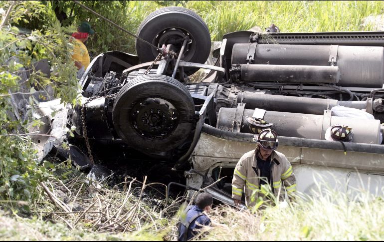 Activarán un refugio temporal en el Auditorio Municipal de Vega de Alatorre, para recibir a 45 migrantes que también vieron interrumpido el trayecto, pero que no resultaron heridos. EL INFORMADOR / ARCHIVO