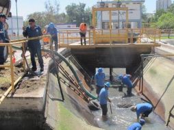 Las acciones generales que se realizan en este operativo son: limpieza de tanques de almacenamiento, y reparaciones. Cortesía / SIAPA