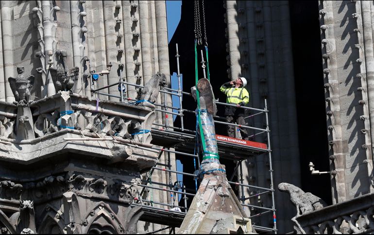 La catedral de Notre Dame de París se incendió parcialmente el pasado 15 de abril. AP / T. Camus