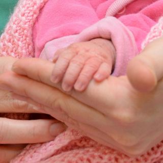 Nace una bebé ebria en Lituania