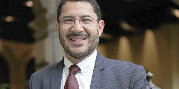 Mart&iacute; Batres defiende memor&aacute;ndum de L&oacute;pez Obrador