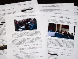 El reporte del fiscal especial Robert Mueller, de 448 páginas, fue publicado ayer con algunos textos censurados. AP/J. Elswick