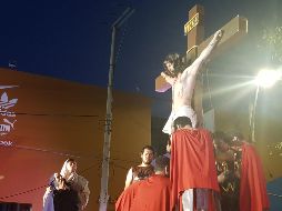 Jesucristo fue crucificado por los romanos bajo un cielo ya oscurecido y ante la afligida mirada de María, su madre. EL INFORMADOR/J. Armendáriz