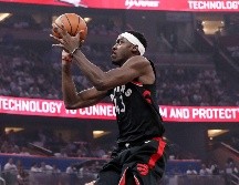 Pascal Siakam acertó 13 de 20 tiros, para un total de 30 puntos. AFP/D. Moore