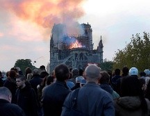Reconocen que miles de personas comenzaron a donar pequeñas cantidades de dinero para la reconstrucción del templo. AP/T. Camus