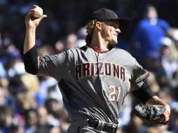 Greinke (3-1) lanzó seis episodios, permitió tres imparables, dio dos pasaportes y retiró a cuatro por la vía del ponche. AFP/D. Banks