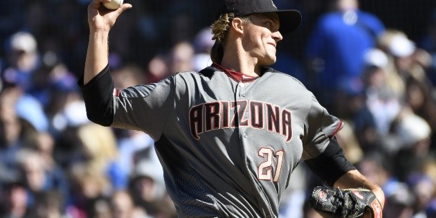 Zack Greinke lanza s&oacute;lido y blanquea a los Cachorros