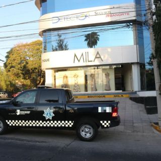 Detienen a sujeto por robo a tienda en Providencia