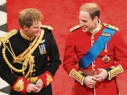 Príncipe Harry junto al príncipe William. ESPECIAL