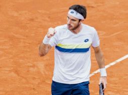 Leonardo Mayer superó al rumano Marius Copil para sortear la primera ronda en Barcelona. AP