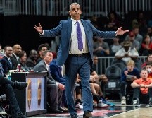 El equipo despidió a Kokoskov el lunes por la noche, poniendo fin al ciclo del primer entrenador europeo en la NBA luego de una decepcionante temporada. AP / ARCHIVO