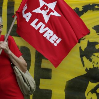 Reducen sentencia de ex presidente Lula da Silva