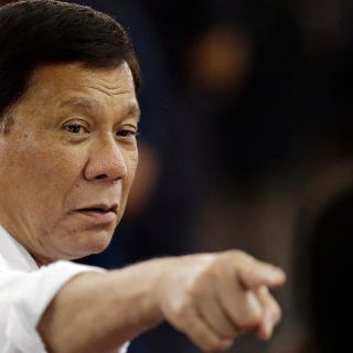 Filipinas amenaza con declarar la guerra a Canadá