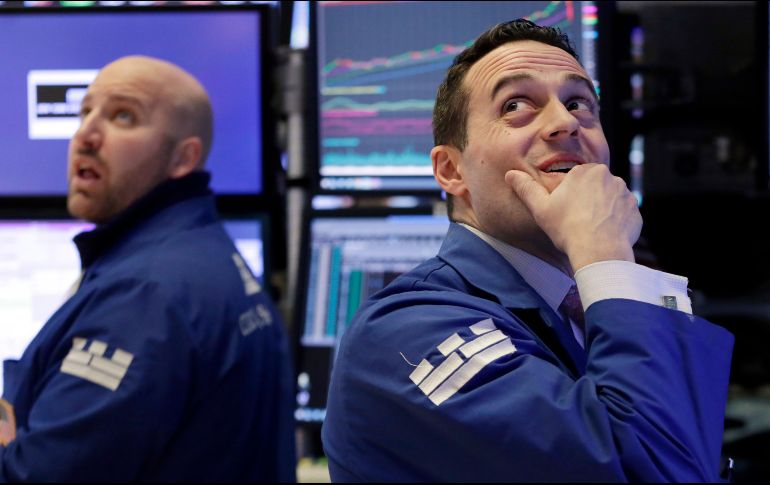 En los primeros movimientos en Wall Street, el índice industrial Dow Jones perdía 224.28 puntos (-0.84 por ciento) y se colocaba en 26 mil 372.77 unidades. AP / ARCHIVO