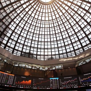 La BMV abre a la baja, atenta a reportes corporativos en México y EU