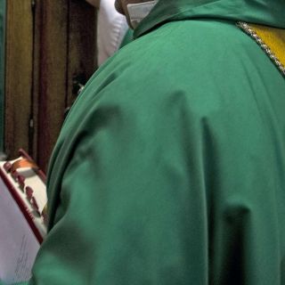 Nueva York publica lista de sacerdotes acusados de abuso sexual