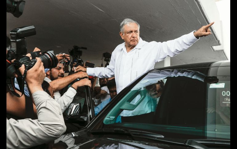 El Presidente Andrés Manuel López Obrador revisó en conjunto con el gobernador de Veracruz las estrategias para combatir a la delincuencia. NOTIMEX