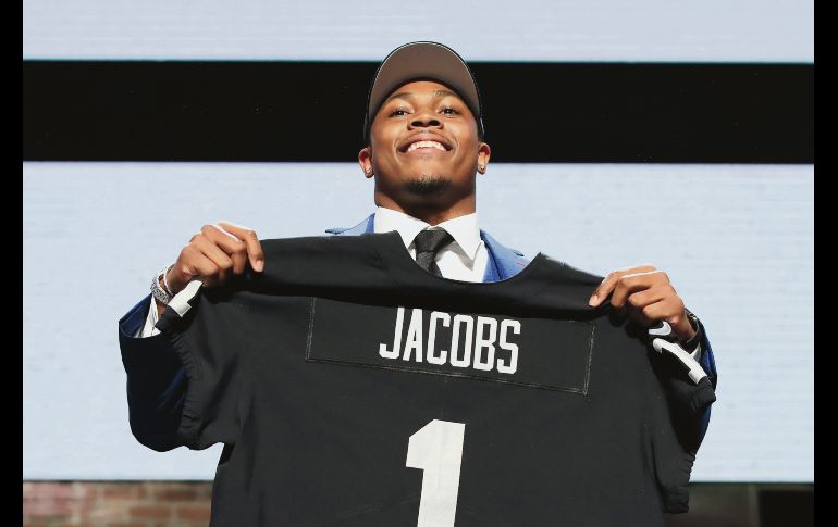 Josh Jacobs, de los Raiders, fue catalogado como el mejor corredor en este Draft. AFP / A. Lyons