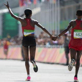 Critican maratón en Italia por excluir a corredores africanos