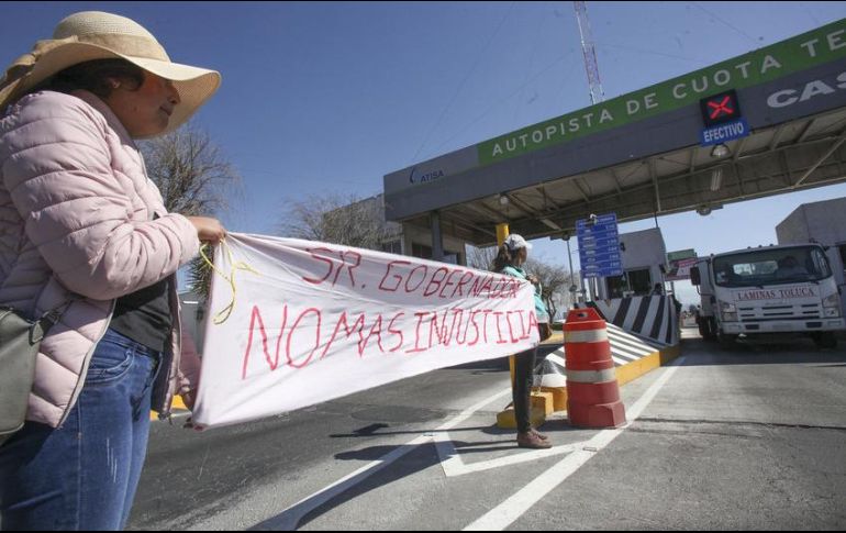 En las últimas semanas se han registrado tomas de casetas en diversas partes del país. SUN / ARCHIVO