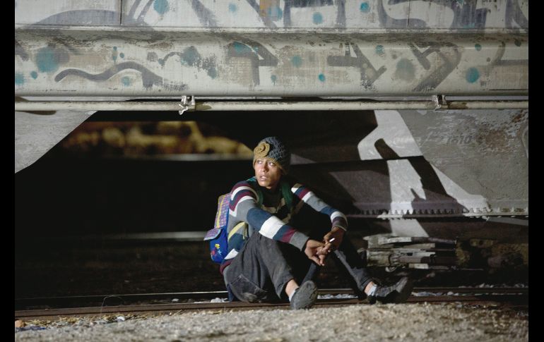 Los jóvenes que llegan a México huyen de la violencia en sus países de origen; su intención es llegar a Estados Unidos para pedir asilo como refugiados. AP